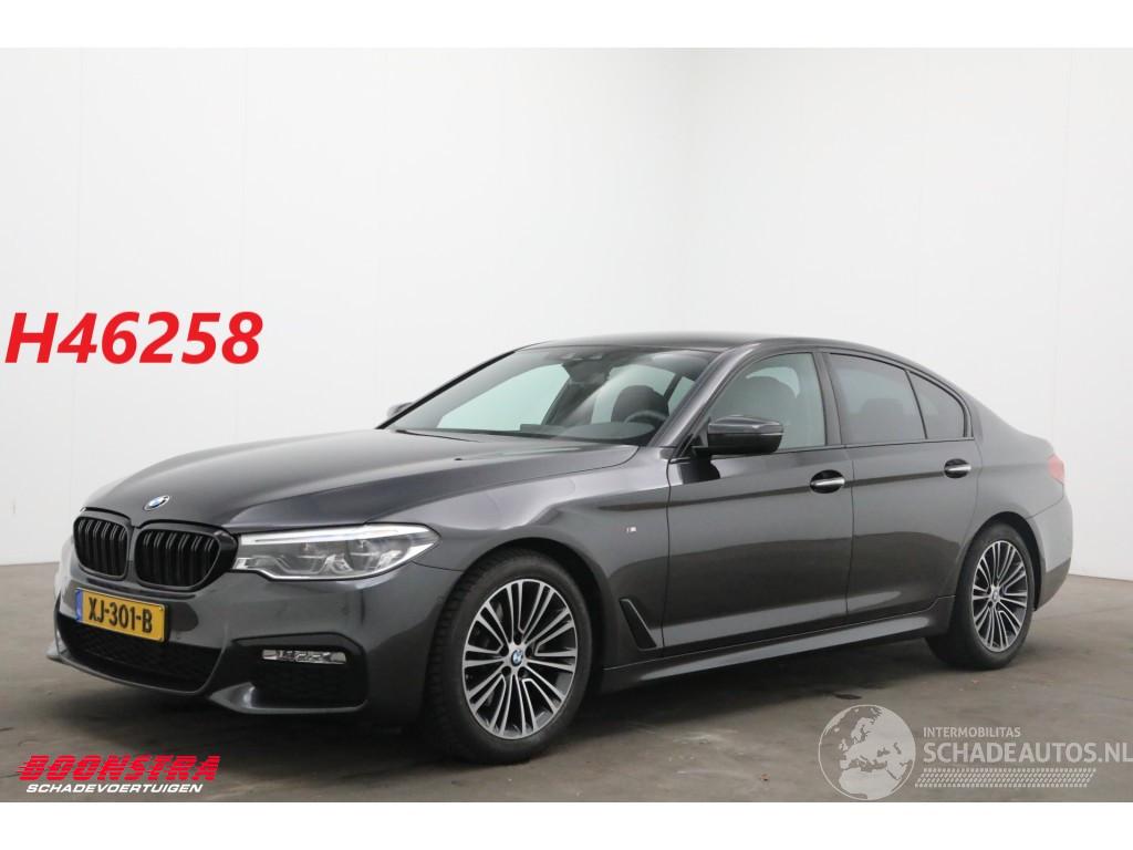 BMW 5-serie 520i M-Sport LED Leder Memory Camera Cruise SHZ