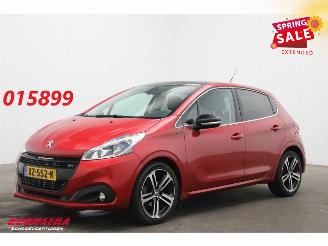 Vaurioauto  passenger cars Peugeot 208 1.2 PureTech GT-Line Pano Navi Clima Cruise Camera 82.818 km! 2019/4