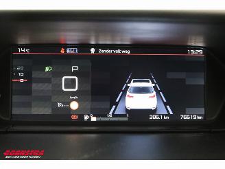 Citroën C4-picasso 1.2 PureTech Live Pano Navi Clima Cruise Camera PDC AHK 76.519 km! picture 27