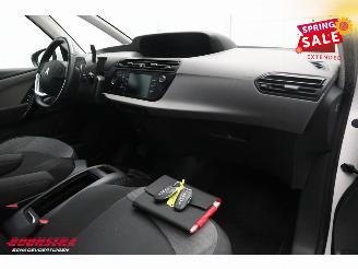 Citroën C4-picasso 1.2 PureTech Live Pano Navi Clima Cruise Camera PDC AHK 76.519 km! picture 15