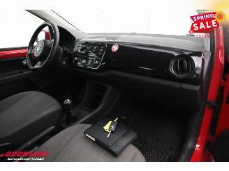 Volkswagen Up! 1.0 5-DRS Move Up! Airco 94.873 km! APK 05-2027! picture 16