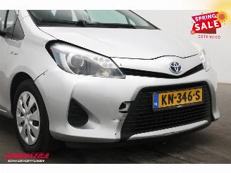 Toyota Yaris 1.5 Full Hybrid Aut. Aspiration Clima Cruise Camera picture 6