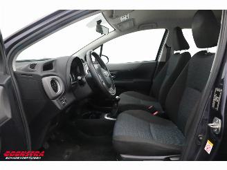 Toyota Yaris 1.0 VVT-i Aspiration Airco Camera AHK 67.935 km! picture 18