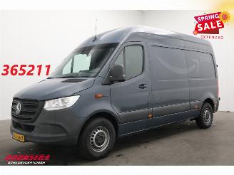 skadebil auto Mercedes eSprinter Sprinter 312 L2-H2 47 kWh Airco Camera SHZ 2021/7