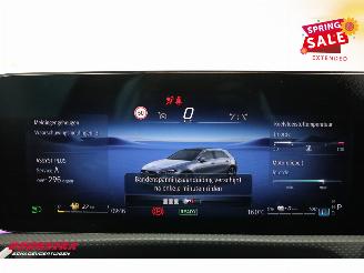 Mercedes A-klasse 250 e AMG Pano LED ACC Apple/Android Camera SHZ 2.435 km! picture 22