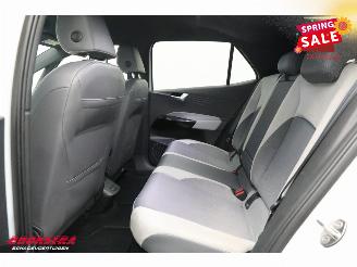 Volkswagen ID.3 First Plus 58 kWh LED Apple/Android Camera Cruise LRHZ SHZ picture 17