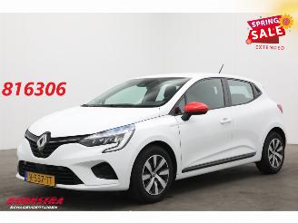 krockskadad bil auto Renault Clio 1.0 TCe 90 Equilibre Navi Airco Cruise PDC 2022/11