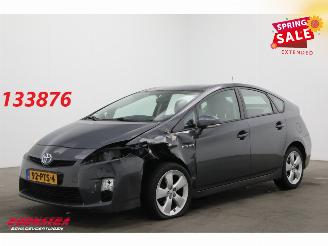 Coche accidentado Toyota Prius 1.8 Hybrid Aspiration HUD Clima Cruise PDC 2011/4