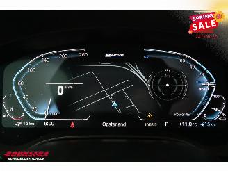 BMW 5-serie Touring 520e High Executive LED Leder Memory Navi Clima Cruise SHZ picture 14
