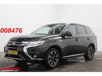 Auto incidentate Mitsubishi Outlander 2.0 PHEV instyle Leder 360° Navi Clima Cruise LRHZ SHZ AHK 2015/12