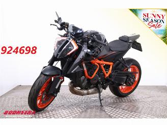 skadebil auto KTM 1290 Super Duke R ABS LED Austin Racing Quickshift 2020/6