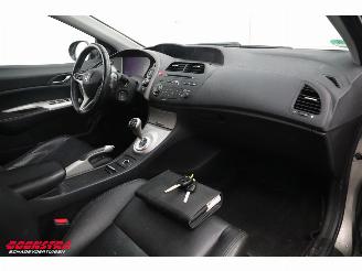 Honda Civic 1.8 Aut. Sport Leder Clima Cruise PDC AHK 140.110 km! picture 11