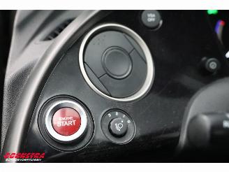 Honda Civic 1.8 Aut. Sport Leder Clima Cruise PDC AHK 140.110 km! picture 19