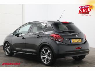 Peugeot 208 1.2 PureTech Aut. Première Pano Navi Clima Cruise Camera 29.828 km! picture 4