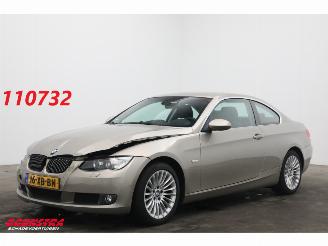 škoda osobní automobily BMW 3-serie Coupe 325i Aut. High Executive Memory Xenon Navi Clima Cruise PDC 2007/3