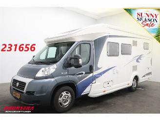 skadebil auto Eura Mobil One Terrestra T 710 EB 2.3 MJ Single Beds Hefbed Airco Cruise 2013/5