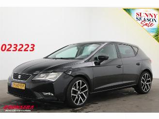 damaged passenger cars Seat Leon 1.2 TSI Reference Airco Bluetooth Cruise SHZ PDC 2013/11