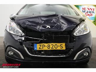 Peugeot 208 1.2 PT Signature Navi Airco Cruise PDC 134.559 km! picture 12