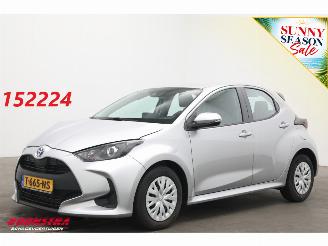 skadebil auto Toyota Yaris 1.5 Hybrid Active ACC Clima Camera 2023/7