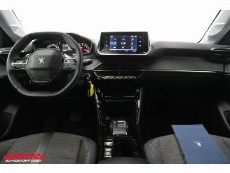Peugeot 208 1.2 PureTech Aut. Allure Apple/Android Cruise PDC picture 13