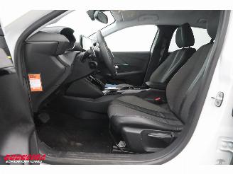 Peugeot 208 1.2 PureTech Aut. Allure Apple/Android Cruise PDC picture 15