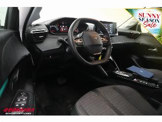 Peugeot 208 1.2 PureTech Aut. Allure Apple/Android Cruise PDC picture 17