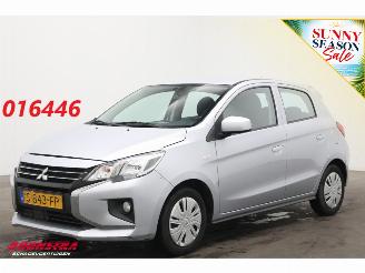 krockskadad bil motor Mitsubishi Space-star 1.2 Connect+ Bluetooth Airco 2023/1