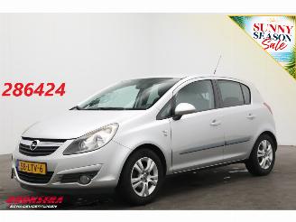 skadebil auto Opel Corsa 1.2-16V Aut. '111' Edition Airco Cruise 94.567 km! 2010/6