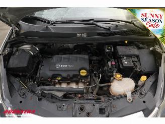 Opel Corsa 1.2-16V Aut. '111' Edition Airco Cruise 94.567 km! picture 11
