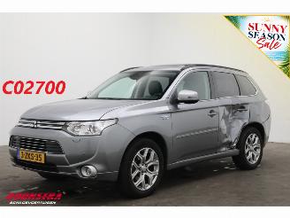 skadebil auto Mitsubishi Outlander 2.0 PHEV Instyle+ 4X4 ACC Schuifdak Leder Camera SHZ 183.069 km! 2015/3