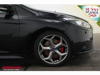 Ford Focus 2.0 EcoBoost ST-3 250 PK Schuifdak Leder Clima Cruise Camera SHZ picture 7