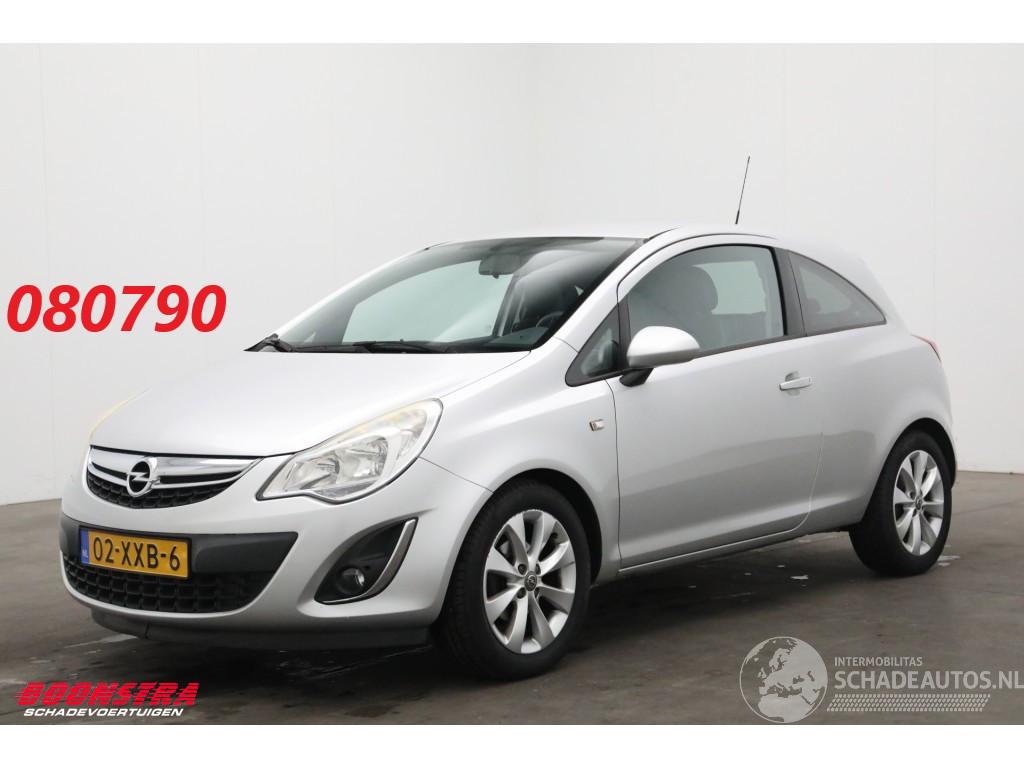 Opel Corsa 1.4-16V Anniversary Edition 3-drs Airco Navi Bluetooth PDC