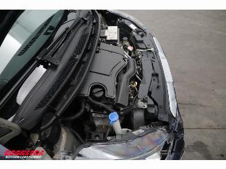 Peugeot 108 1.0 e-VTi Allure TOP! Open dak Cruise Airco Bluetooth LMV picture 8