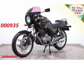 Honda XBR 500 1988 picture 1