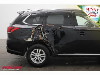 Mitsubishi Outlander 2.4 PHEV 4WD Pure Cruise Clima Camera PDC picture 5