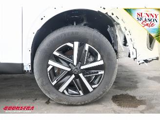 Peugeot 2008 1.2 Hybrid 145 Style Clima Cruise Apple/Android PDC 945 km!! picture 6