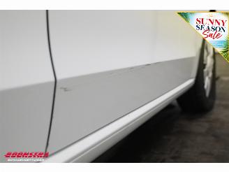 Volkswagen Up! 1.0 5-drs Airco Cruise Camera PDC picture 13