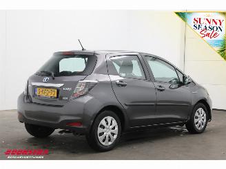 Toyota Yaris 1.5 Full Hybrid Aspiration 5-drs Cruise Clima Bluetooth Camera picture 3