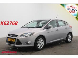 damaged passenger cars Ford Focus 1.0 EcoBoost Titanium Clima Cruise Navi PDC AHK 2012/10