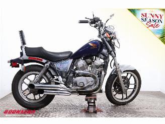 Honda  VT 400 C picture 7