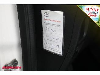 Toyota Aygo 1.0 VVT-i x-fun Airco Cruise picture 26