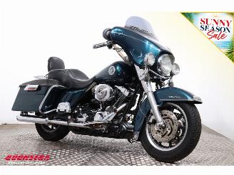 Harley-Davidson  FLHTCUI Ultra Classic Radio Cruise picture 2