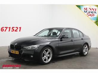 damaged passenger cars BMW 3-serie 318i AUT M-Sport LED Leder Clima Cruise SHZ 66.782 km! 2018/9