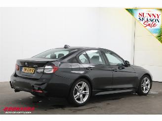 BMW 3-serie 318i AUT M-Sport LED Leder Clima Cruise SHZ 66.782 km! picture 3