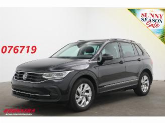 Avarii autoturisme Volkswagen Tiguan 2.0 TSI DSG 4Motion Pano Schuif/kantel ACC Clima Navi SHZ Apple/Android Camera PDC 2023/7
