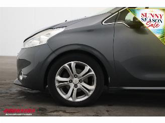 Peugeot 208 1.6 VTi Allure 5-drs Navi Cruise Bluetooth PDC LMV picture 12