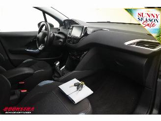 Peugeot 208 1.6 VTi Allure 5-drs Navi Cruise Bluetooth PDC LMV picture 13