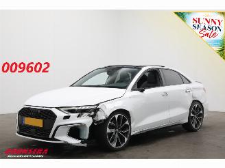 Audi A3 Limousine 35 TFSI S-Line edition Schuif/kantel ACC Navi SHZ Apple/Android Camera PDC 2020/9