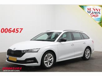 Voiture accidenté Skoda Octavia Combi 1.0 TSI Sport Business Cruise Navi Clima Apple/Android Virtual PDC 2022/8
