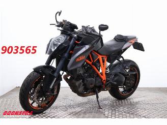 krockskadad bil motor KTM Streetfighter 1290 SuperDuke R ABS Heizgriffe 2014/2